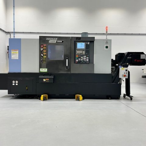 Doosan Puma 2600 M